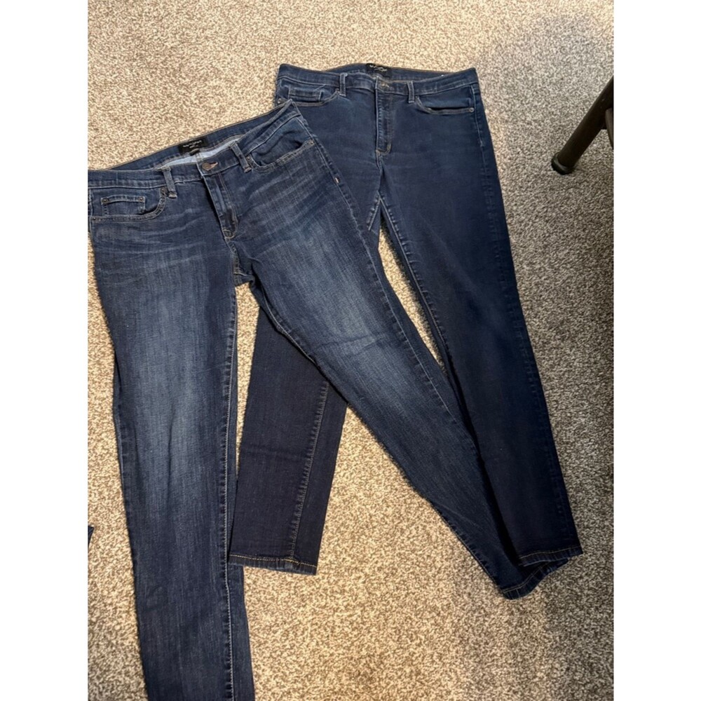 Banana Republic Women's Dark Blue and Indigo Skinny Jeans - Pair